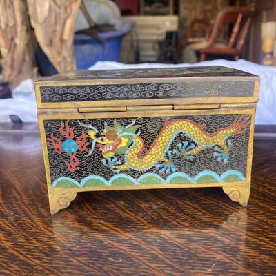 ANTIQUE OLD CHINESE PORCELAIN ENAMEL CLOISONNE DRAGON JEWELRY BRONZE BOX