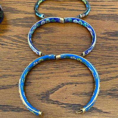 Vintage Turquoise Cloisonné Floral Bangle Bracelet Hinged Easy On