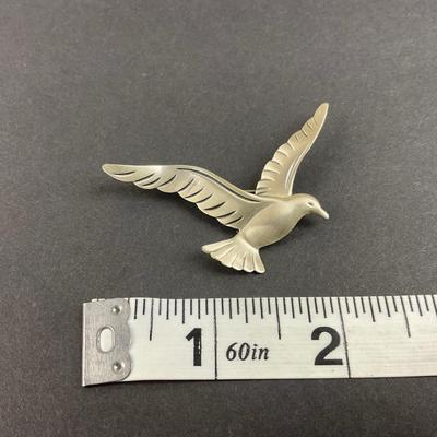 -152- SILVER | Sterling Beau Seagull Brooch | Marked