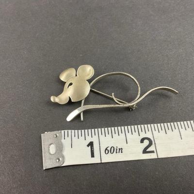 -154- SILVER | Sterling Beau Mouse Brooch | Marked