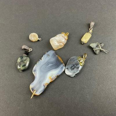 -160- COSTUME JEWELRY | Stone Pendants/Charms