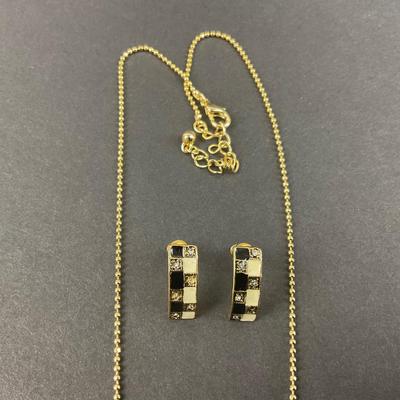 -162- COSTUME JEWELRY | Matching Necklace & Earrings Set