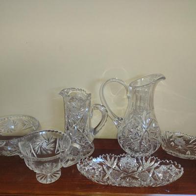 Collection of Glass/Crystal Serve Ware