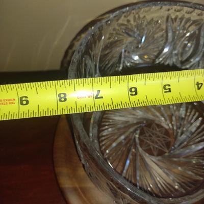 Quality Crystal Bowl with American Walnut Under Plate