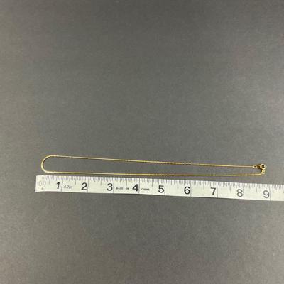 -166- NECKLACES | Korea Marked Gold Tone & Silver Tone Necklaces