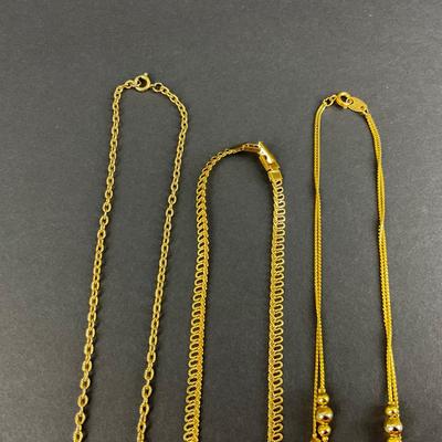 -167- COSTUME JEWELRY | Gold Tone Necklaces