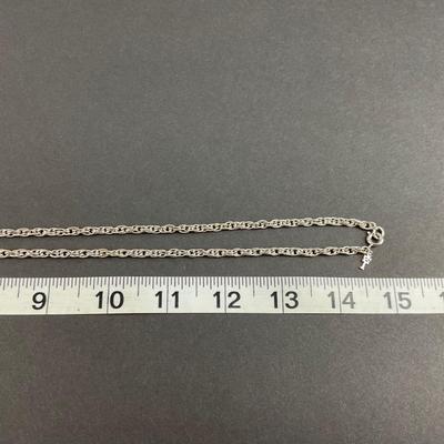 -175- COSTUME JEWELRY | Silver Tone Necklaces