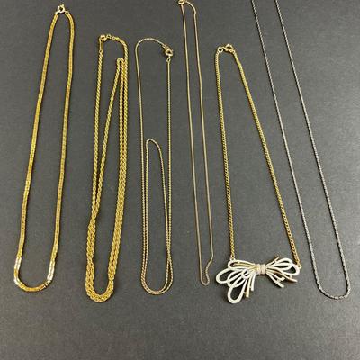 -176- COSTUME JEWELRY | Assorted Chain Necklaces