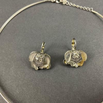 -180- JEWELRY | Elephant Silver Tone Necklace & Earrings Set