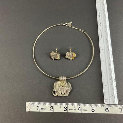 -180- JEWELRY | Elephant Silver Tone Necklace & Earrings Set