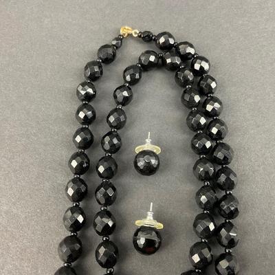 -187- COSTUME JEWELRY | Black Beaded Necklace & Earrings Set
