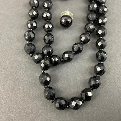 -187- COSTUME JEWELRY | Black Beaded Necklace & Earrings Set