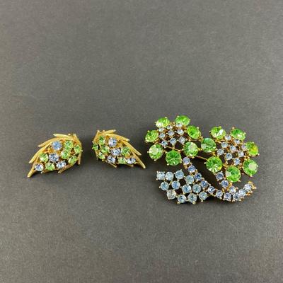 -196- LISNER | Uranium | Green & Blue Rhinestone Brooch & Earrings | Marked