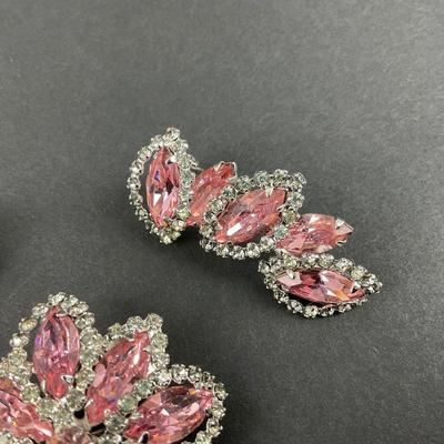 -198- WEISS | Pink Rhinestone Brooch & Clip Earrings | Marked