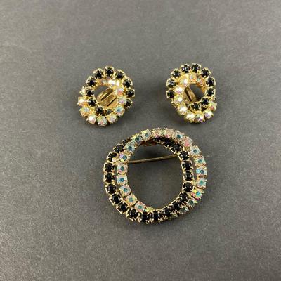 -199- COSTUME JEWELRY | Unmarked Rhinestone Brooch & Clip Earrings