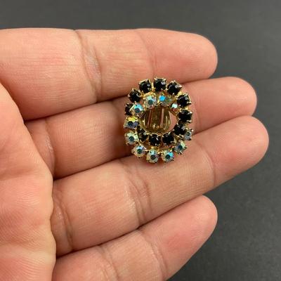 -199- COSTUME JEWELRY | Unmarked Rhinestone Brooch & Clip Earrings
