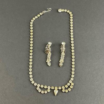 -200- COSTUME JEWELRY | Rhinestone Unmarked Necklace & Clip Earrings