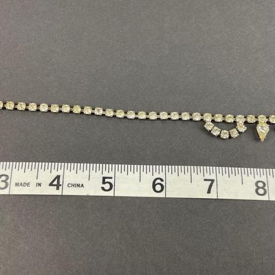 -200- COSTUME JEWELRY | Rhinestone Unmarked Necklace & Clip Earrings