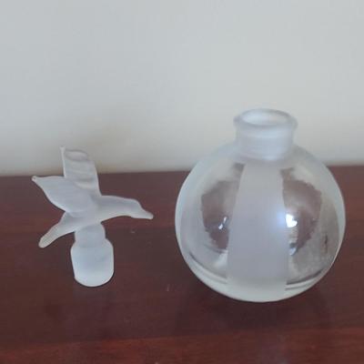 Perfume Bottle with Bird Design Stopper