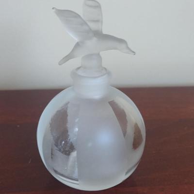 Perfume Bottle with Bird Design Stopper