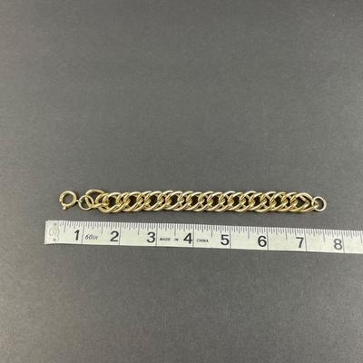 -218- TRIFARI | Gold Tone Necklace & Bracelet Set | Marked