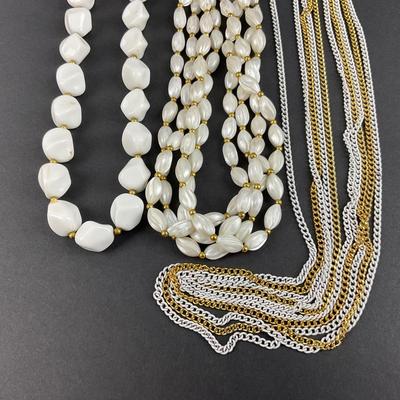 -220- TRIFARI | Gold Tone White Chunky Necklaces | Marked