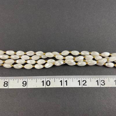 -220- TRIFARI | Gold Tone White Chunky Necklaces | Marked
