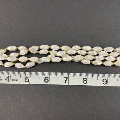 -220- TRIFARI | Gold Tone White Chunky Necklaces | Marked