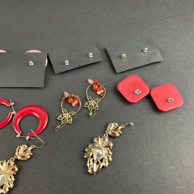 -225- COSTUME JEWELRY | Assortment Of Red Earrings