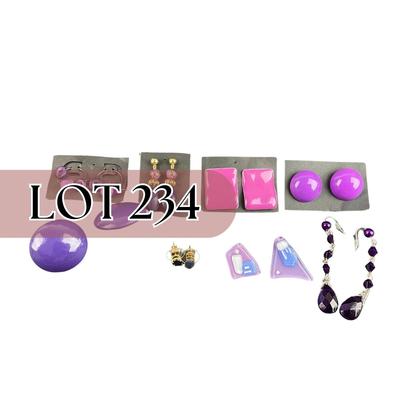 -234- COSTUME JEWELRY | Assorted Purple Earrings