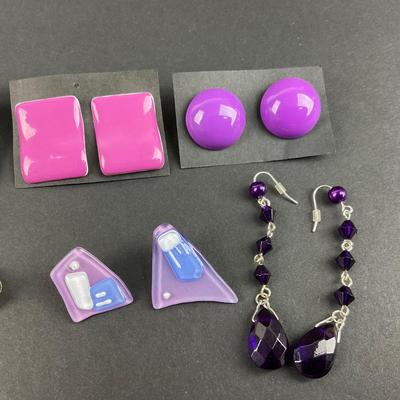 -234- COSTUME JEWELRY | Assorted Purple Earrings