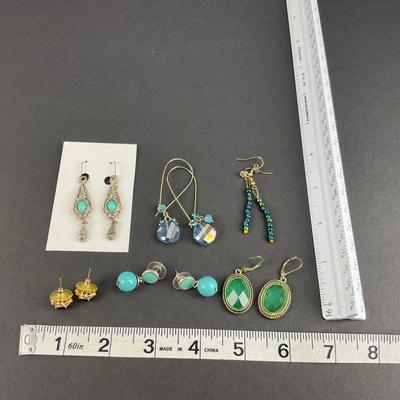 -236- COSTUME JEWLRY | Assorted Blue Earrings