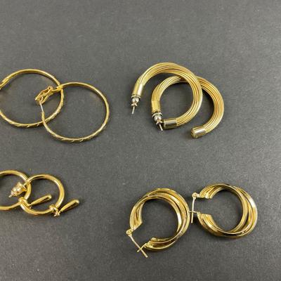 -237- COSTUME JEWELRY | Assorted Gold Tone Hoop Earrings