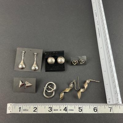 -239- COSTUME JEWELRY | Assorted Silver Tone Earrings