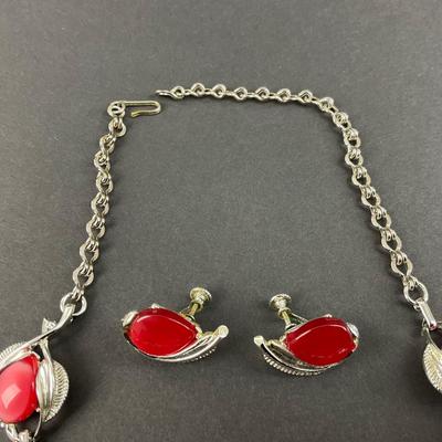 -246- COSTUME JEWELRY | Red Necklace and Earrings Set
