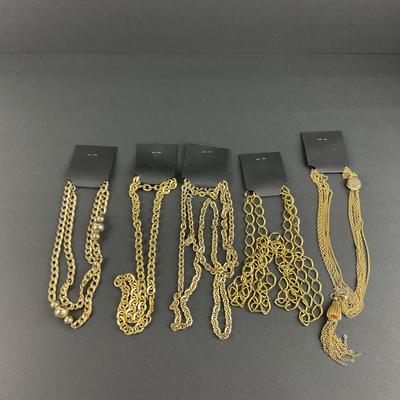 -250- COSTUME JEWELRY | Assorted Gold Tone Necklaces