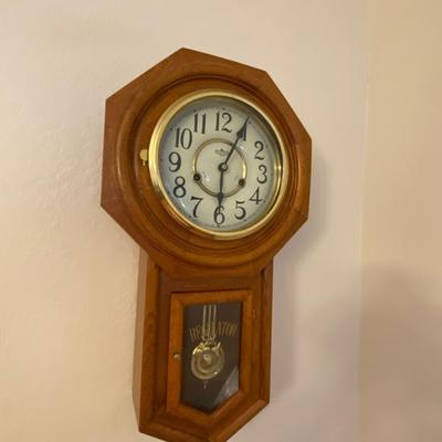 REGULATOR SINGLE CHIME 31 DAY CLOCK