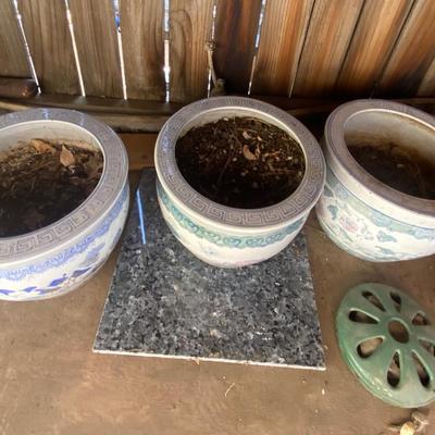 CLAY & CERAMIC POTS. MOSQUITO REPELLENT AND TILES