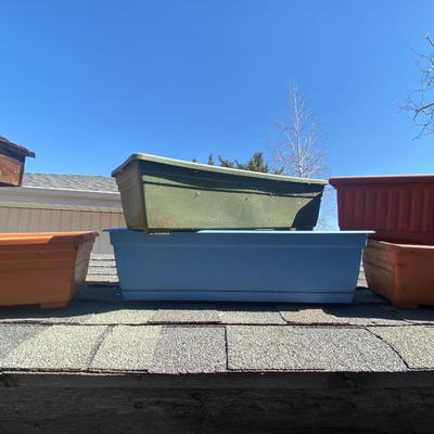 RECTANGULAR RAILING PLANTERS