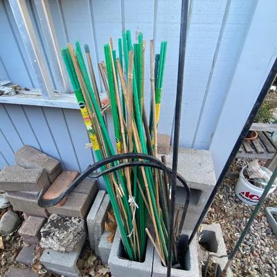 SHEPHERD HOOKS, CINDER BLOCKS, BRICKS AND PLANT STAKES