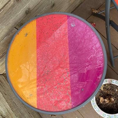 FOLDING CHAIR, MATCHING TABLE, & COLORFUL CERAMIC POT