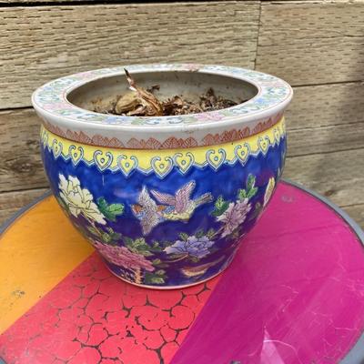 FOLDING CHAIR, MATCHING TABLE, & COLORFUL CERAMIC POT
