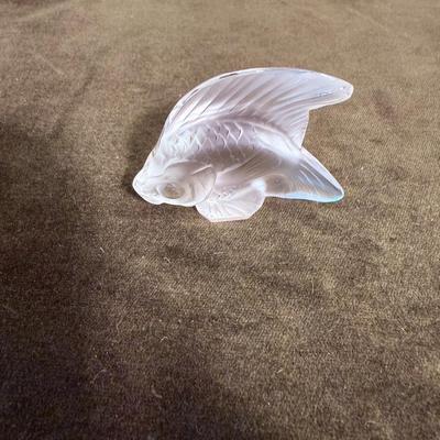 Lalique France 2in Angel Fish Signed