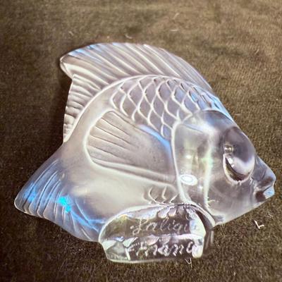 Lalique France 2in Angel Fish Signed