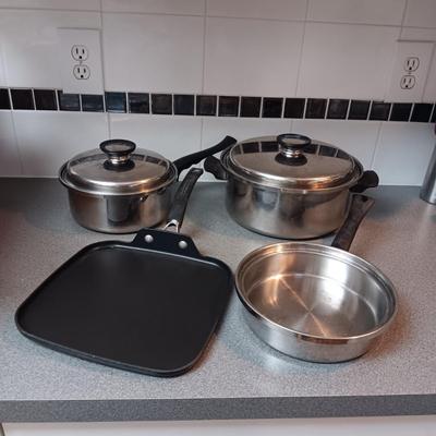 HOMEMAKERS GUILD COOKWARE