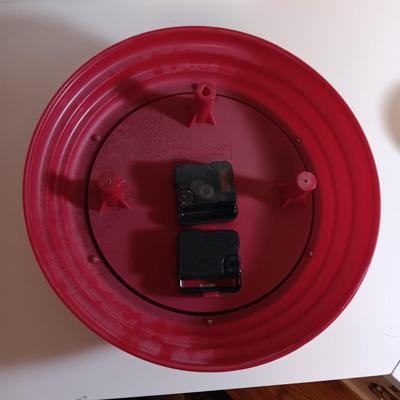 NEW WIRELESS CANON PRINTER/COPIER AND SCANNER PLUS A WALL CLOCK