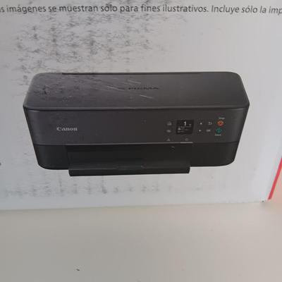 NEW WIRELESS CANON PRINTER/COPIER AND SCANNER PLUS A WALL CLOCK