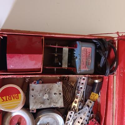 VINTAGE ERECTOR SET NO 7 1/2 ENGINEER'S SET