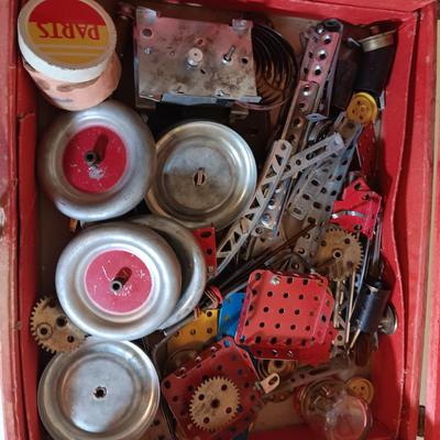 VINTAGE ERECTOR SET NO 7 1/2 ENGINEER'S SET