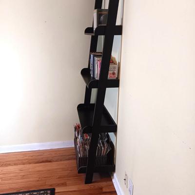 LADDER SHELF WITH MANY ROAD MAPS, DVD'S (UNDERSTANDING THE UNIVERSE) & A VARIETY OF BOOKS